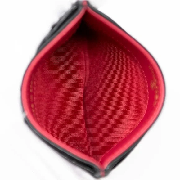 Chanel 19 Black Card Holder - Picture 9 of 10